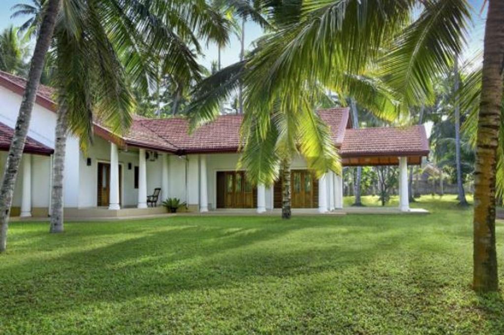 Coco Villa Peach Tree คาตุนายากา ภายนอก รูปภาพ
